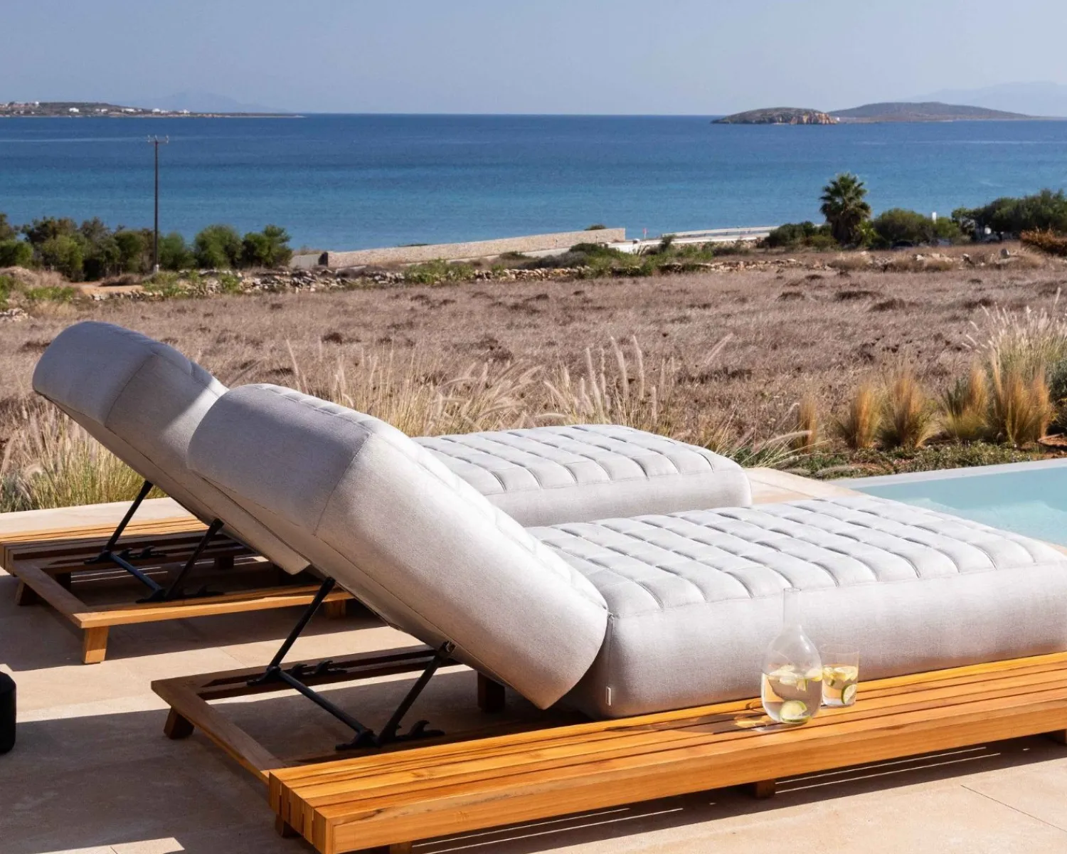 Meuble House Tablette d'agrément en teck pour bain de soleil "Lombok" Online