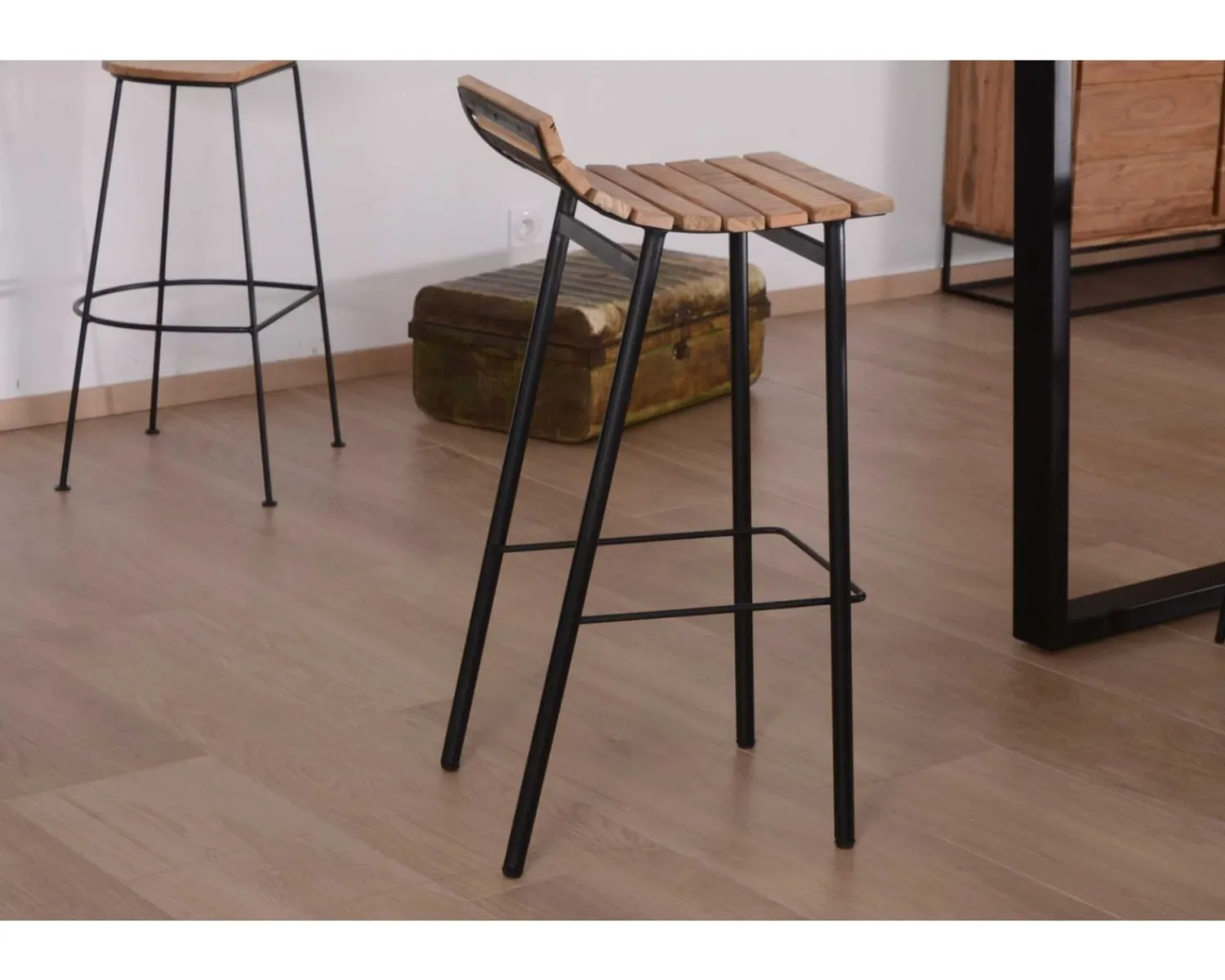 Meuble House Tabouret de bar design métal et bois massif "Caractère" New