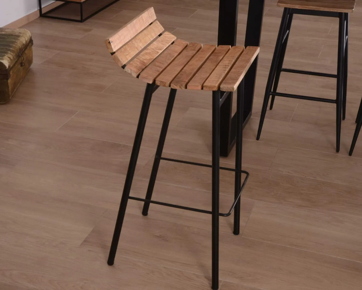 Meuble House Tabouret de bar design métal et bois massif "Caractère" New