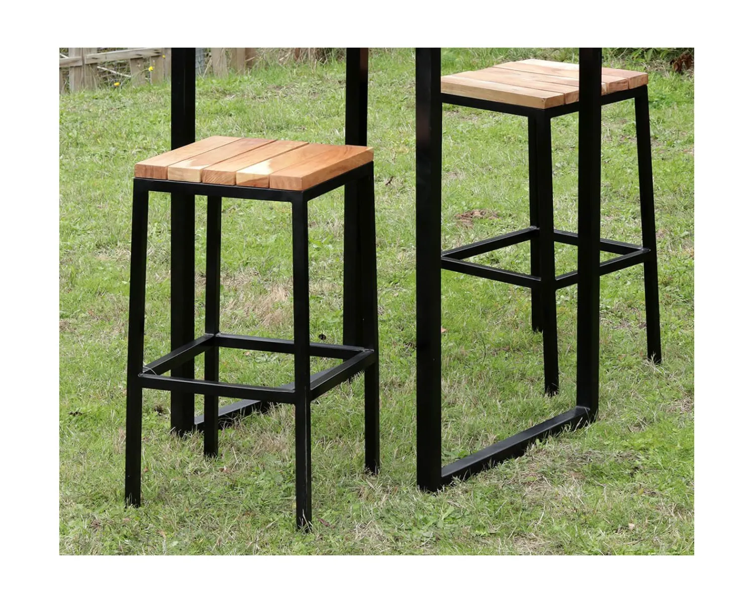 Meuble House Tabouret de bar en métal et bois exotique "Garden" Hot