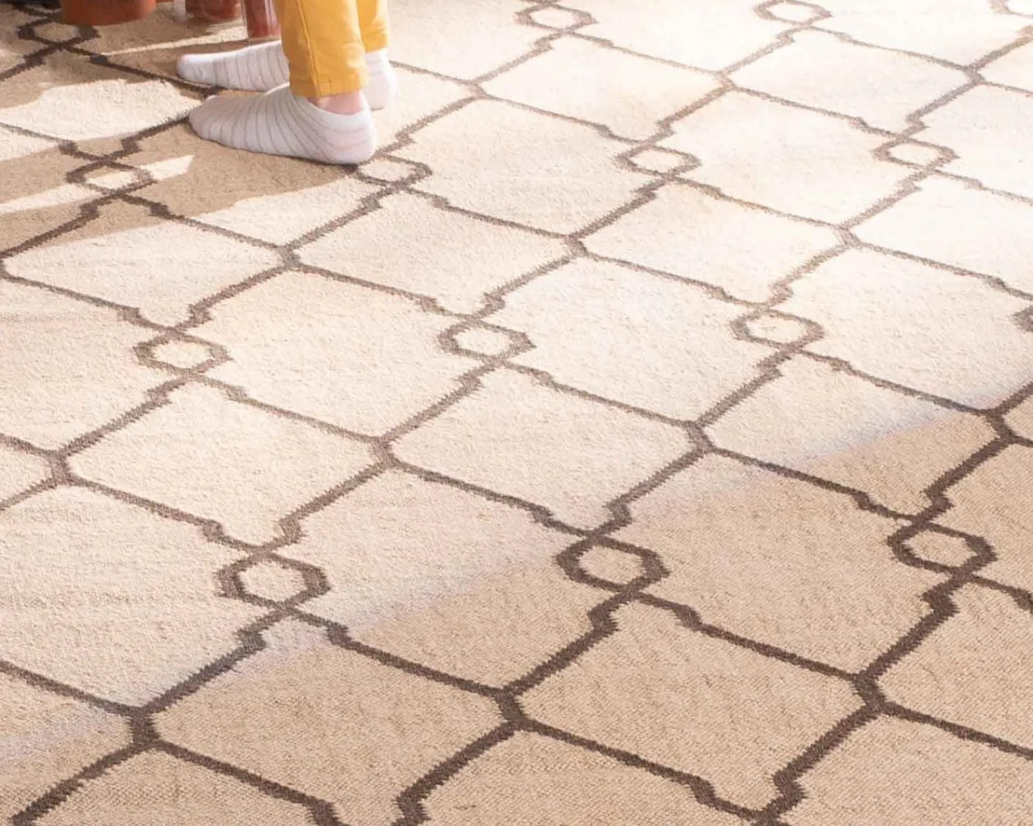 Meuble House Tapis kilim beige motif berbère en laine et jute "Cocoon" format 120x180 cm Discount