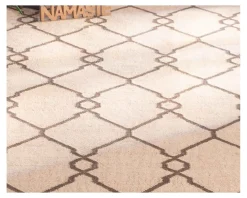Meuble House Tapis kilim beige motif berbère en laine et jute