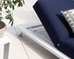 Meuble House Têtière en tissu bleu pour chaise longue